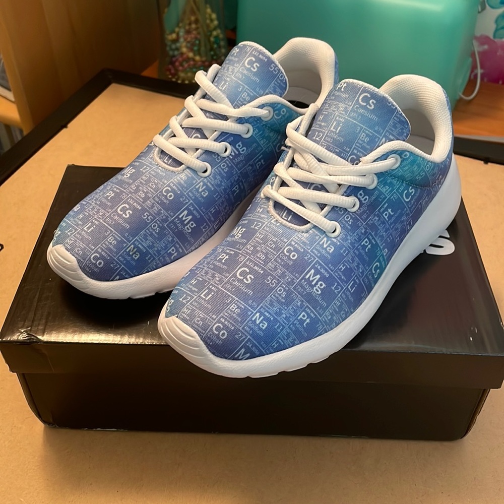 Periodic table shoes